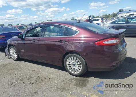 2013 Ford Fusion Titanium Phev z USA, uszkodzony, nr VIN 3FA6P0SU9DR365679